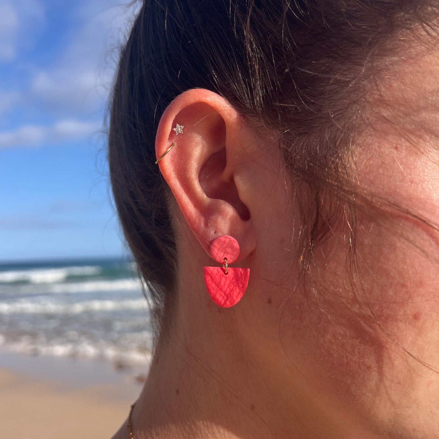 Scrunchie Set VERA aus Baumwolle mit passenden Ohrringen aus Polymerton und vergoldetem Edelstahl in Rosa-Tönen